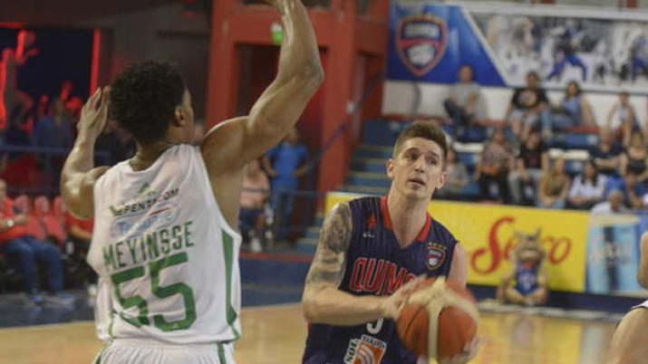 Quimsa enfrenta a San Martín en Corrientes