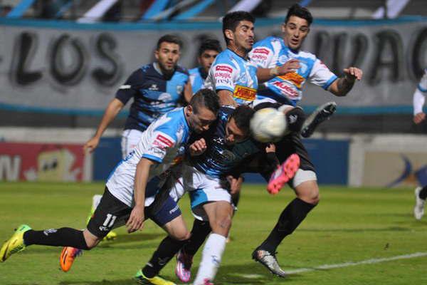 Juventud Unida recibe al Lobo