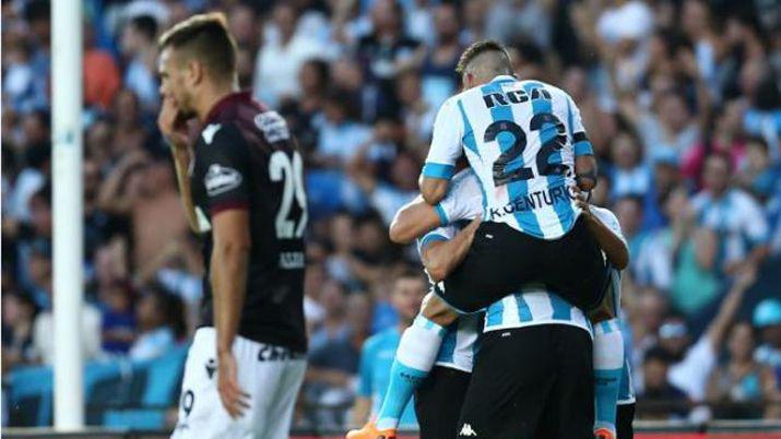Racing vencioacute a Lanuacutes en Avellaneda