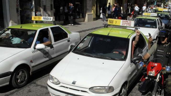 El Concejo Deliberante trataraacute la suba de la tarifa del taxi