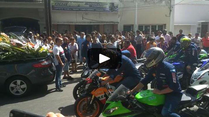 VIDEO Con rugido de motores- asiacute despidieron a Rubeacuten Veroacuten