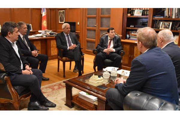 El gobernador fue invitado  a participar del relanzamiento del Plan Belgrano en Salta