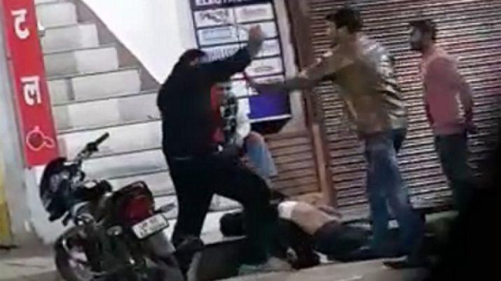 VIDEO  Un estudiante fue asesinado en una guerra de sillas