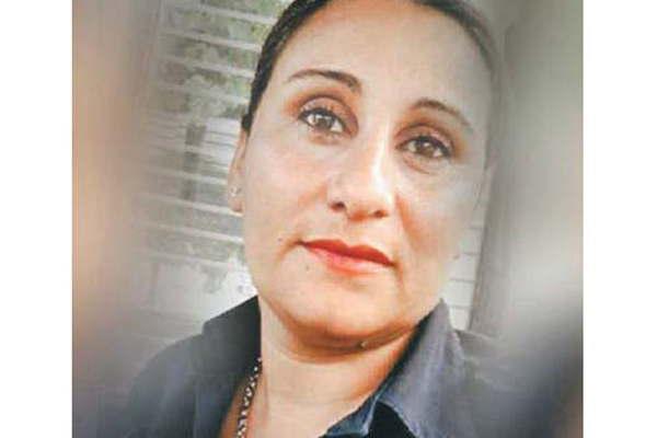 Mujer policiacutea reanimoacute a una nintildea de 2 antildeos y se convirtioacute en un aacutengel de uniforme azul