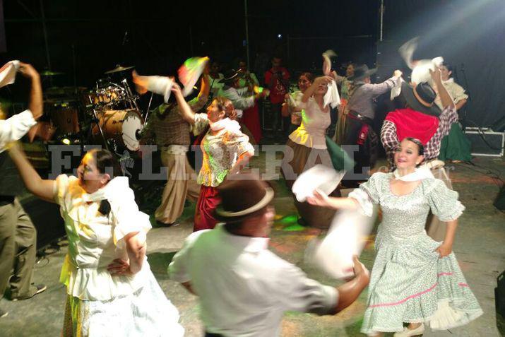 Con un rezabaile en honor a la Virgen de Loreto fue la apertura oficial del festival loretano interpretado por el Ballet Telesfora Castillo