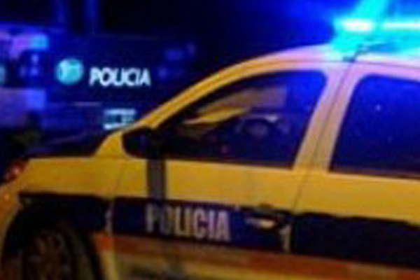 Balearon a un hombre e investigan si se tratoacute de un robo