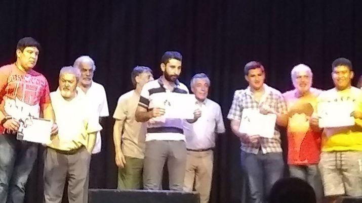 Santiaguentildeo fue distinguido en la Fiesta Nacional de la Artesaniacutea