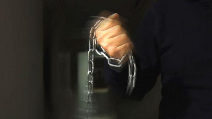 Aberrante- Con esto te voy a meter si me denuncias