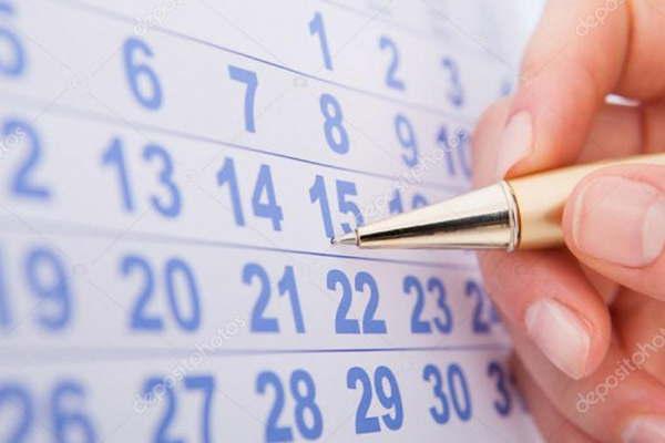 En los proacuteximos tres meses los santiaguentildeos tendraacuten dos fines de semana extra largo de cinco diacuteas