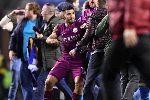 Video El City perdioacute y Aguumlero terminoacute a las pintildeas