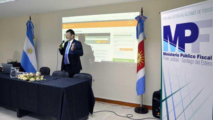 Importante capacitación a fiscales e instructores en informtica jurídica