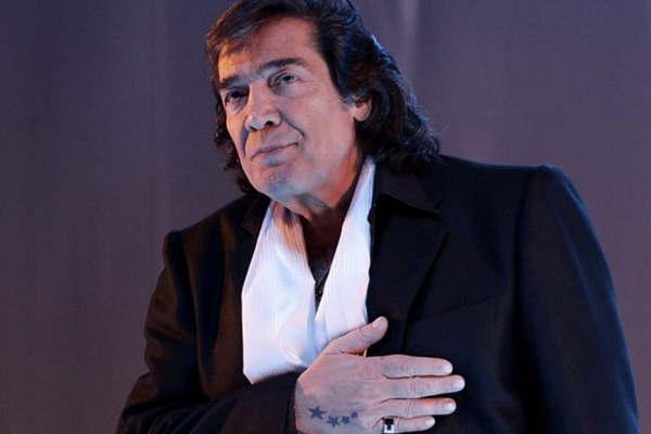 Cacho ahora quiere agasajar a las mujeres 