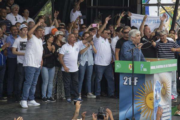 Moyano aseguroacute- No estoy implicado en ninguna denuncia de corrupcioacuten por ahora