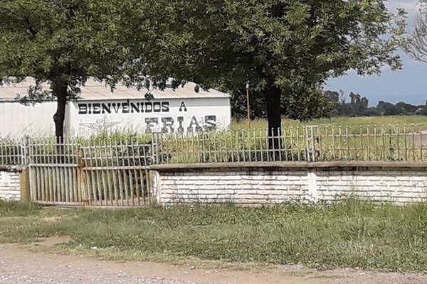 Vecinos de Villa Coinor piden urgente un plan de desmalezamiento