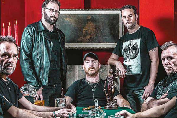 La Beriso compartiraacute un partido de fuacutetbol antes del show  