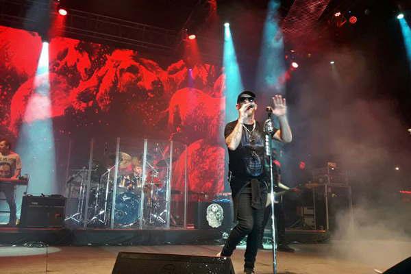 La Beriso hizo estallar al puacuteblico en el inicio del Artesano 2018  y hoy esperan a Abel Pintos