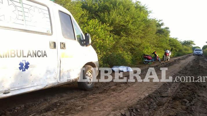 Atropelloacute a una docente la matoacute y huyoacute del lugar