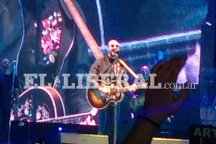 Ojo de Agua se rindió a los pies de Abel Pintos en el Festival del Artesano 2018