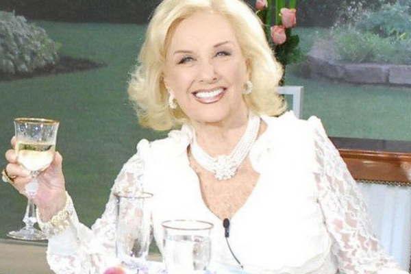 Mirtha reveloacute queacute hace para tener una vida larga y feliz  