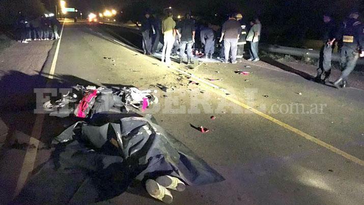 Suncho Corral- dos muertos y un herido tras un choque frontal de motos