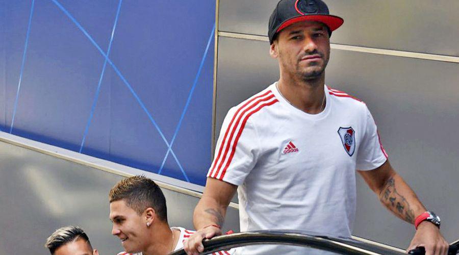 River viajoacute a Brasil con maacutes dudas que certezas