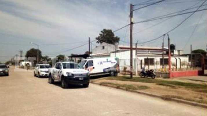 Un obrero murió tras caer de un techo en Bandera