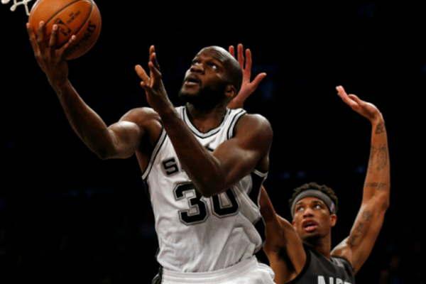 Otro ex compantildeero de Ginoacutebili para San Lorenzo