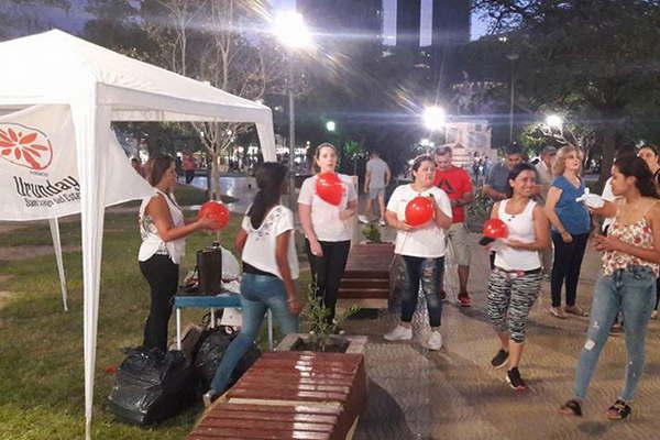 Solidarios invitan a donar uacutetiles para  los nintildeos del interior 