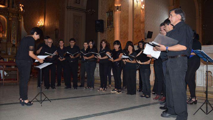 El Coro Estable de la provincia incorpora voces