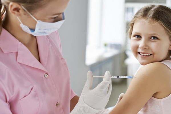 Recomiendan completar el carneacute de vacunacioacuten 