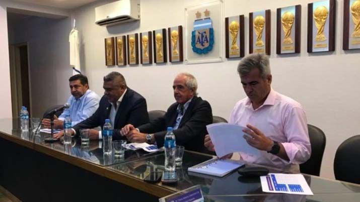 Patricio Loustau seraacute el juez de Boca-River el 14 de marzo