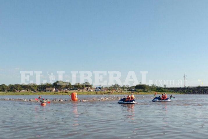 El personal de Prefectura fue desplegado en el perímetro de la competencia