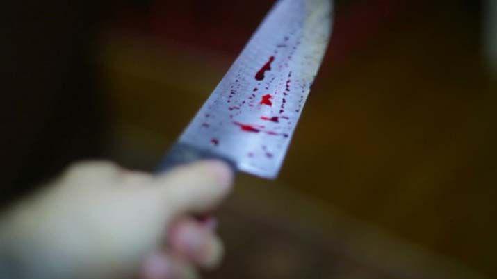 En pelea familiar una chica hirioacute a su novio en el pene con un cuchillo