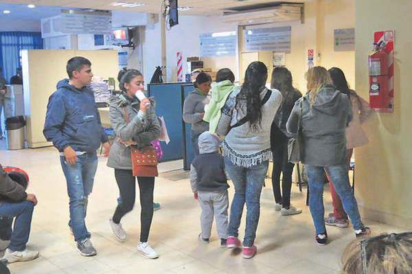 Joacutevenes casadas con muertos- detectan al menos 100 casos de fraude para cobrar pensiones