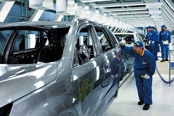 La fabricacioacuten de autos tuvo un crecimiento del 626-en-porciento- en febrero