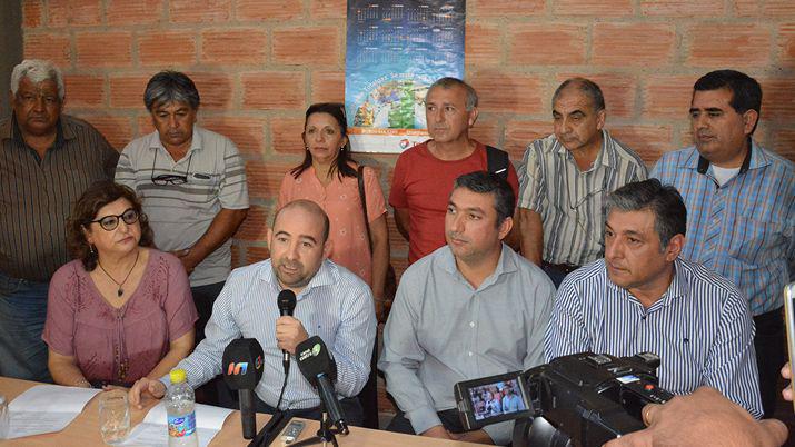 Mirolo anuncioacute el incremento salarial de un 20-en-porciento- para municipales