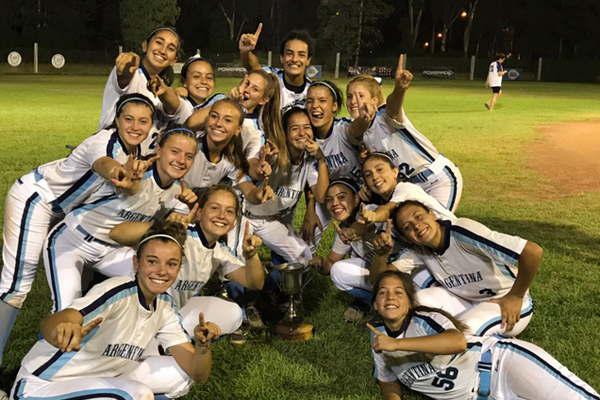 La santiaguentildea Ana Rodriacuteguez la dio el triunfo a la seleccioacuten