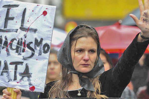 Alarmantes cifras de la violencia de geacutenero en el paiacutes en los uacuteltimos 4 antildeos