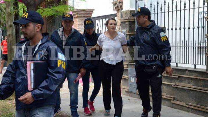 Detuvieron a Julio Alegre a su hermano Gustavo y a Marta Feijoacuteo por pedido de la Justicia de Uruguay