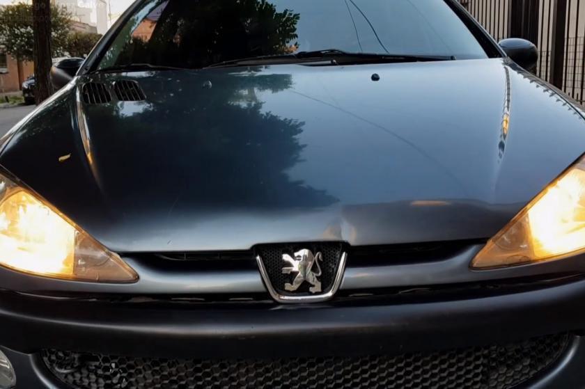 Vende su auto con este emotivo video