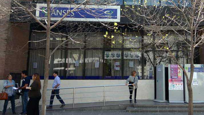 Tres empleados de la Anses Santiago detenidos por el millonario fraude