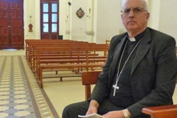 Obispo descree que las actas de  bautismo sean de hijos de desaparecidos