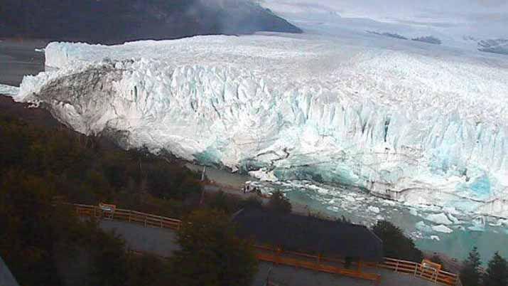 Seguiacute en vivo el desprendimiento de hielo en el glaciar Perito Moreno