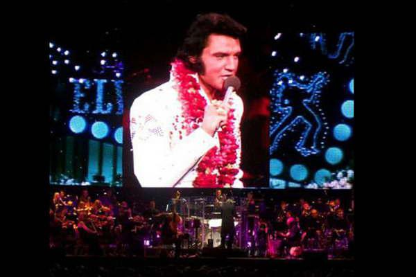 Elvis Presley cobraraacute vida con su ex esposa en el Luna Park 
