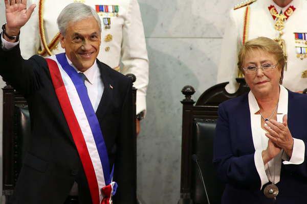 Sebastiaacuten Pintildeera es presidente de Chile por segunda vez
