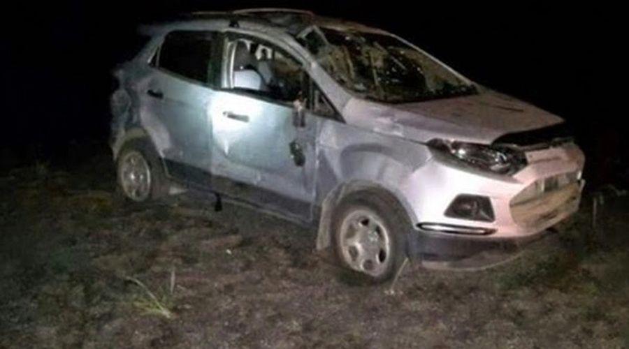 Vuelco en la madrugada dejoacute tres heridos