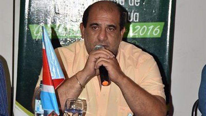 Ojo de Agua se adhiere al aumento del 20-en-porciento- para sus empleados