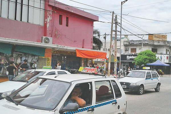 El Concejo Deliberante aproboacute el aumento de tarifas del servicio de taxis y radiotaxis bandentildeos