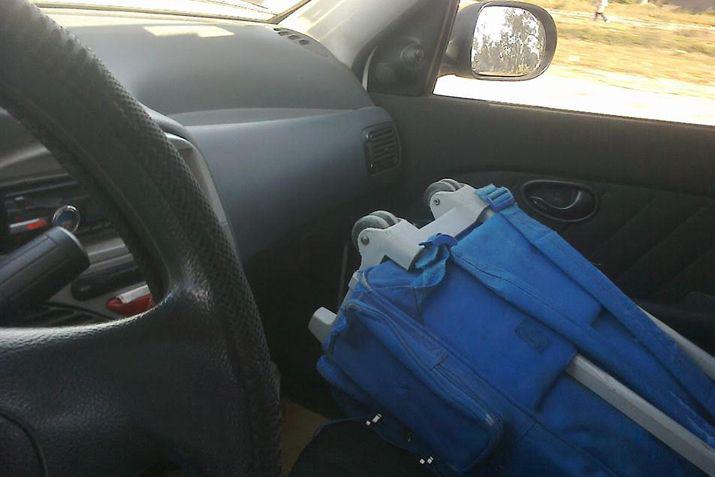 ANEacuteCDOTAS DE TAXI  Los menores