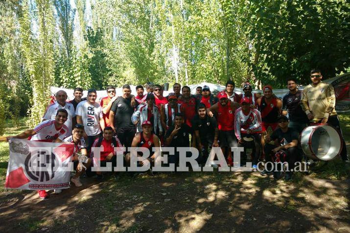 Los fanticos santiagueños de River y de Boca ya estn en Mendoza